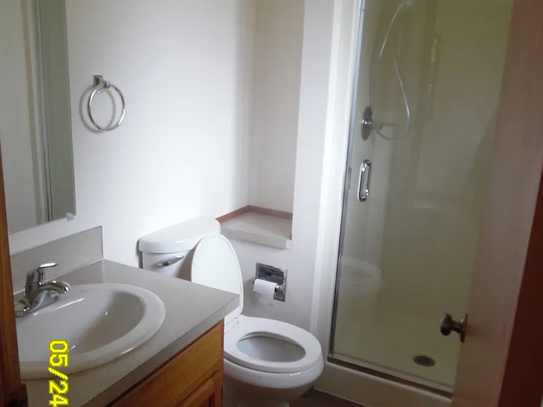 745 SE Alethea Way — Photo 12