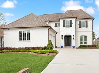 110 Oak Park Ct, Buras, LA 70037