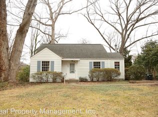 1605 Del Mar Dr, Charlottesville, VA 22903