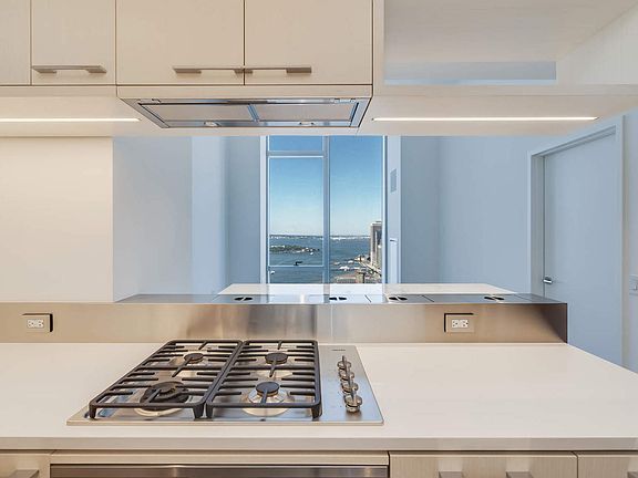 2nd image of 252 South St Unit 54M