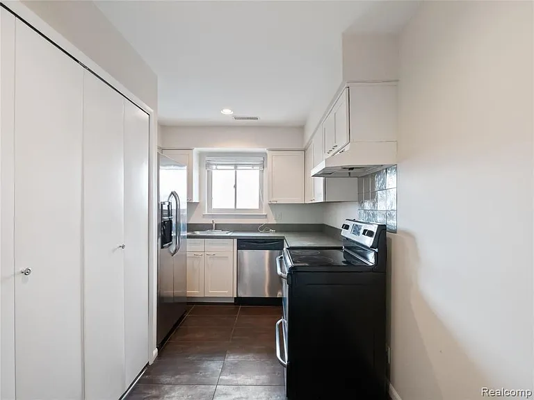 1928 Klingensmith Rd #63C — Photo 11