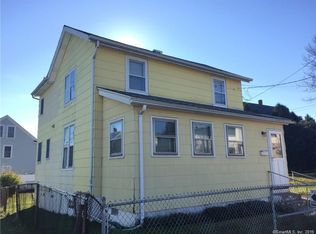 86 W Coit St, New London, CT 06320