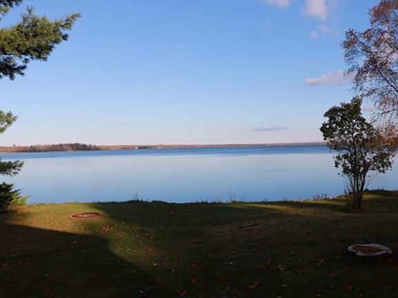 3rd image of W12768 Lake Blvd