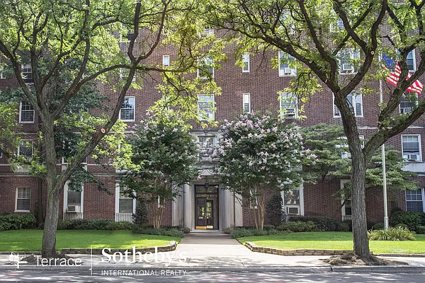 Sold by Terrace Sotheby's International Realty | media 24