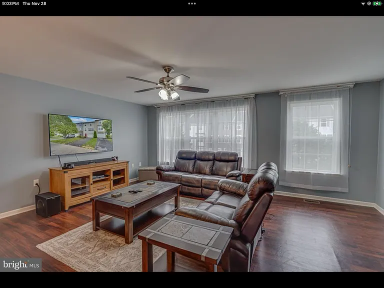 28 Carmody Ct — Photo 3