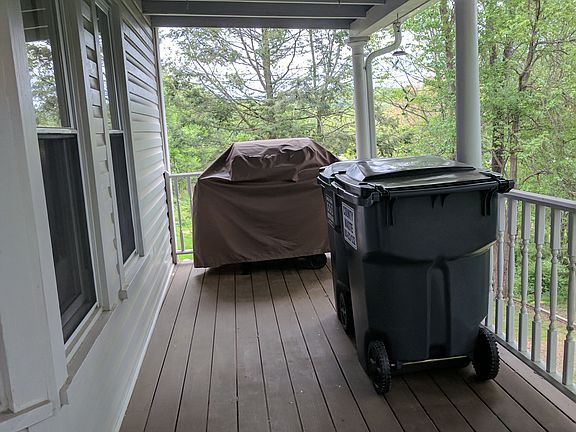 Side porch