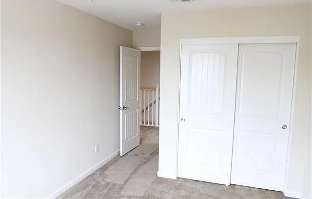 254 Altadena Cir — Photo 30