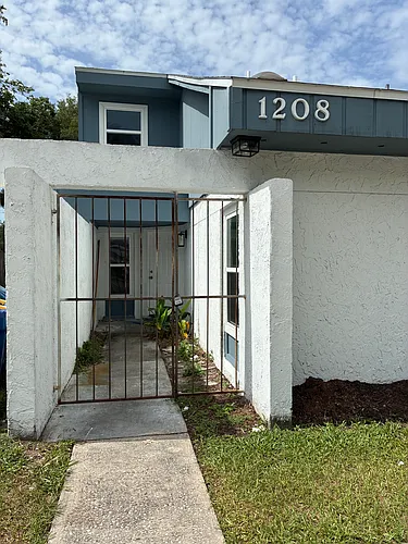 1208 Songbird Ln Photo 1