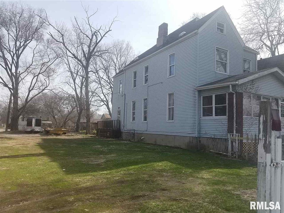 2nd image of 706 Hancock Ave