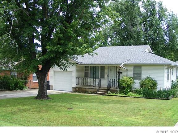 5th image of 4525 S 30th Ave W