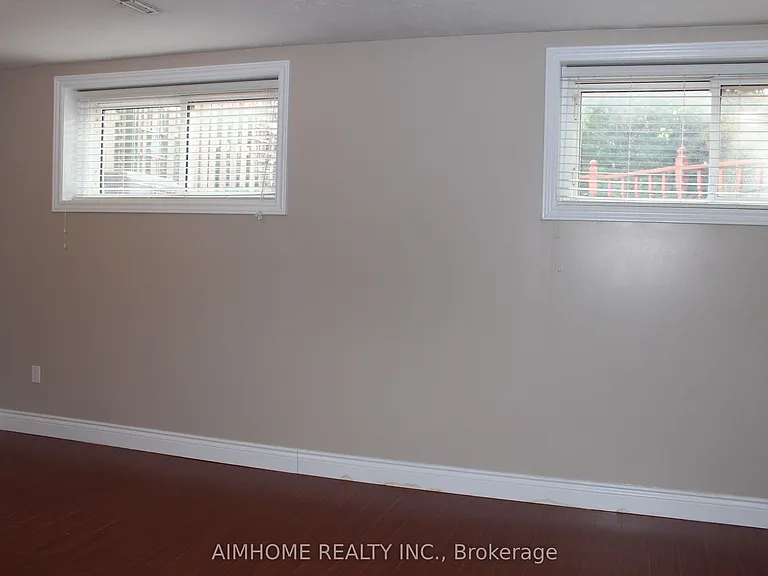 100 Fenelon Dr #LOWER — Photo 6