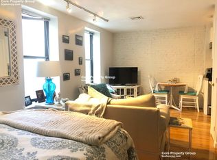 16 Greenough Ln #204DF, Boston, MA 02113