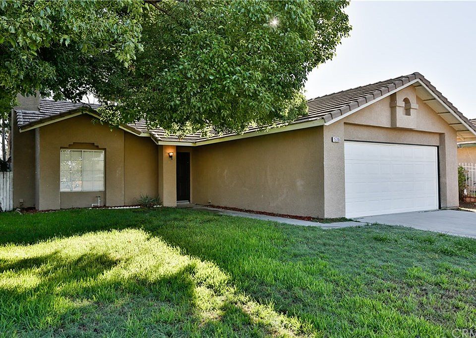 1st image of 15786 Orchid Ave