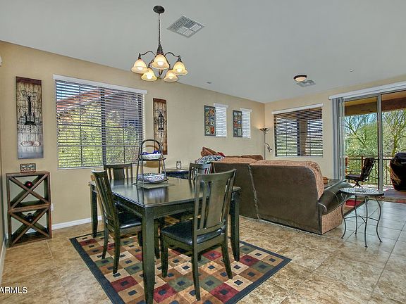 4th image of 2141 W Tallgrass Trl