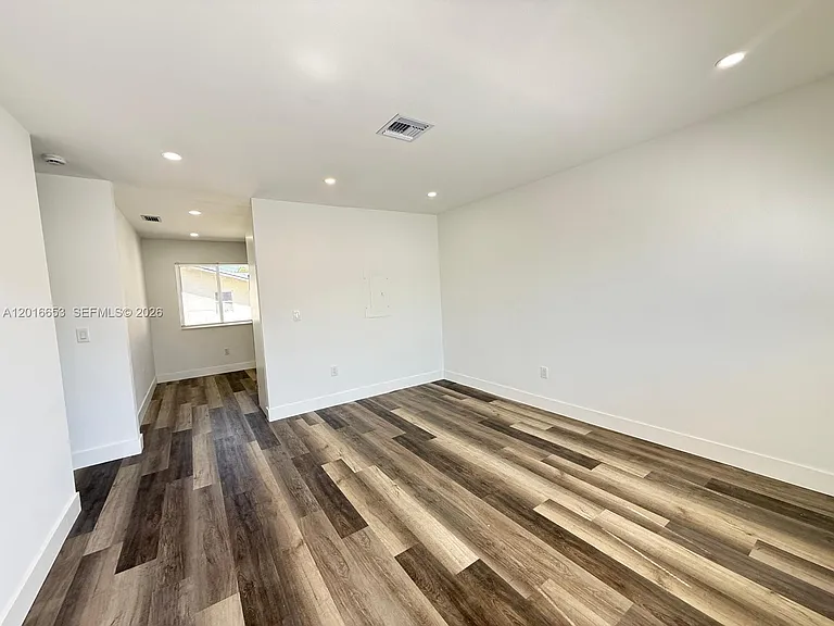 59 E 14th St #59 — Photo 5