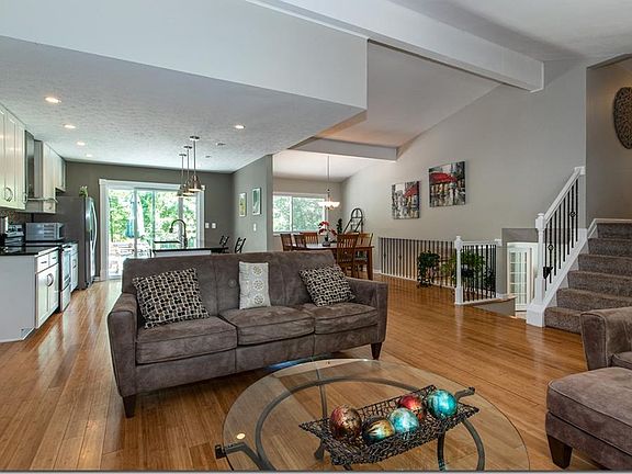 5th image of 5487 Lincoln Blvd