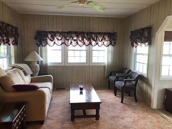 2nd image of 3120 Saralake Dr S