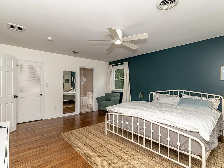 1800 Lark Ln — Photo 28