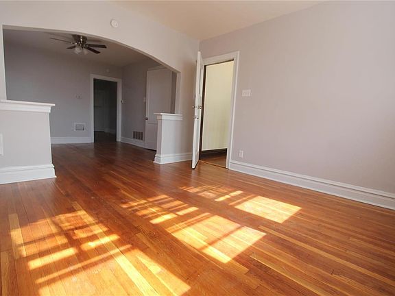 3rd image of 3965 Potomac St Unit 2W