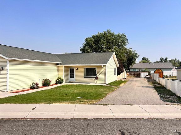 2nd image of 110 Knob St