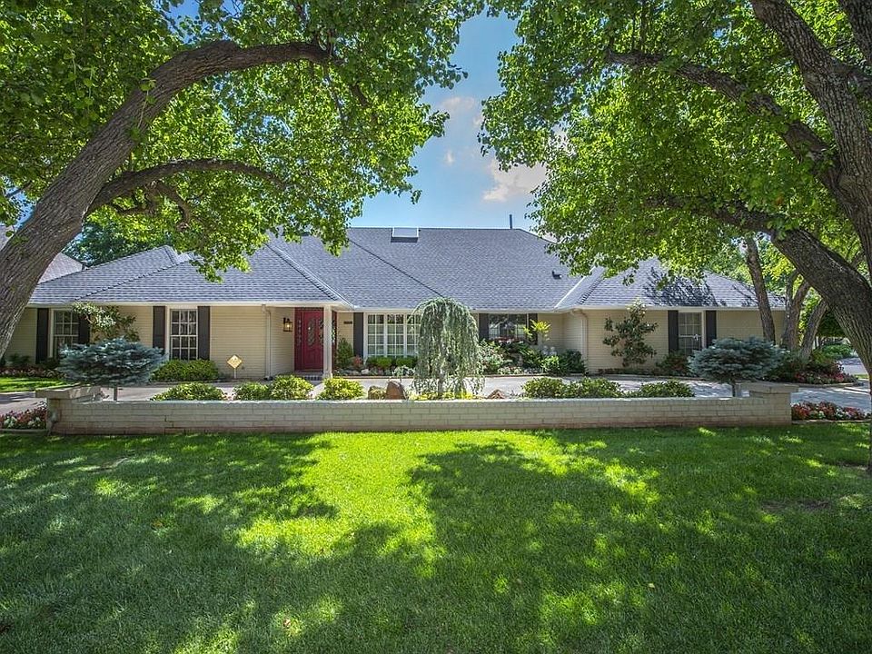 1st image of 12900 Laurel Valley Ct