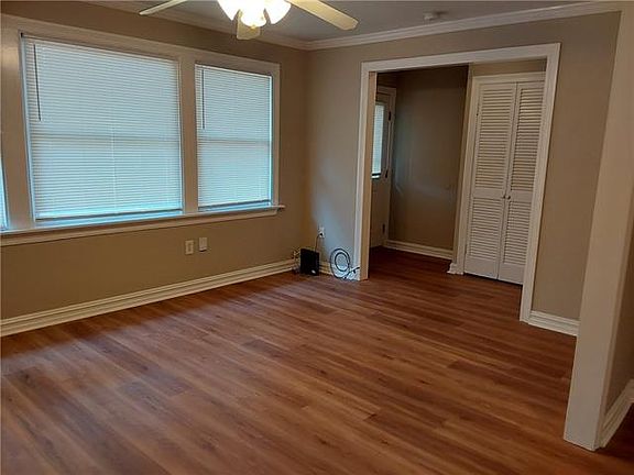 5th image of 6019 Berkley Dr