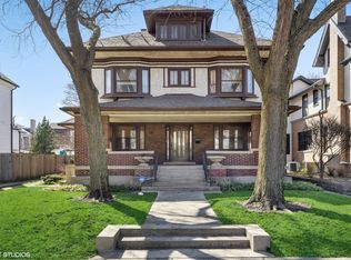 315 Linden Ave, Oak Park, IL 60302