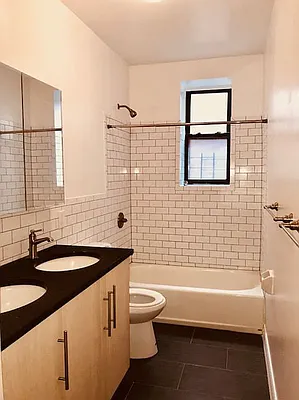 Rented by Living New York | media 32