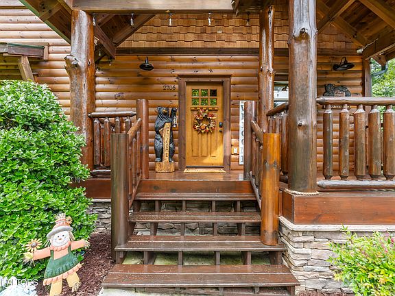 3rd image of 2706 Owls Cove Way
