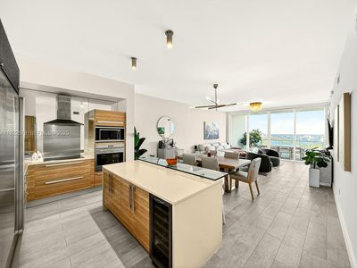 2020 N Bayshore Dr APT 4103, Miami, FL, 33137