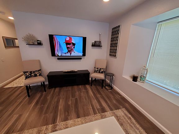 2nd image of 1116 Helm Ave APT 102