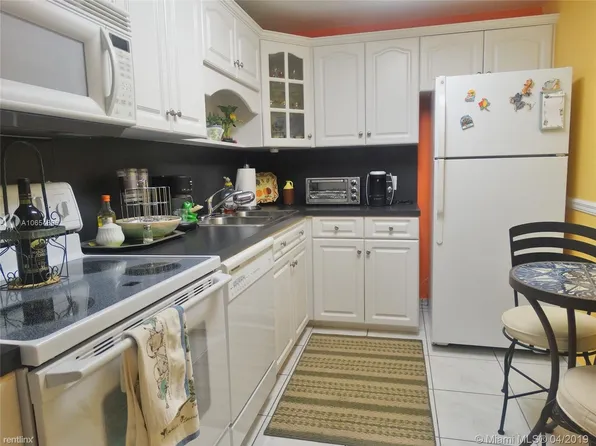 6969 Collins Ave APT 1505, Miami Beach, FL 33141