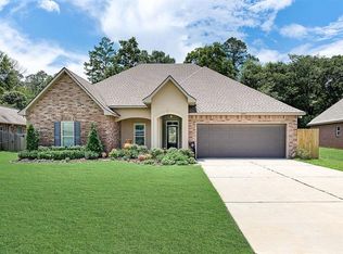 1697 Orchard Dr, Covington, LA 70435