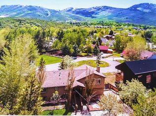 858 Red Maple Ct, Park City, UT 84060