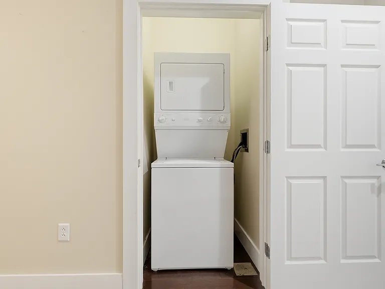 509 Bogart Pl #203 — Photo 25