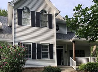 243 Crabapple Ln, Valparaiso, IN 46383