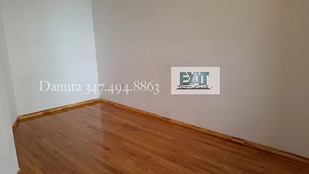 Rented by New York Realty Minimax Inc