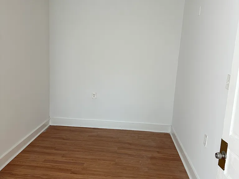 5516 Boyer St — Photo 8