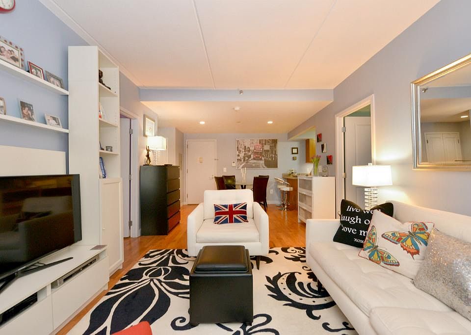 1st image of 29 W 138th St #3D