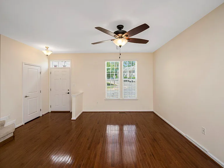 4604 Alliance Way — Photo 7