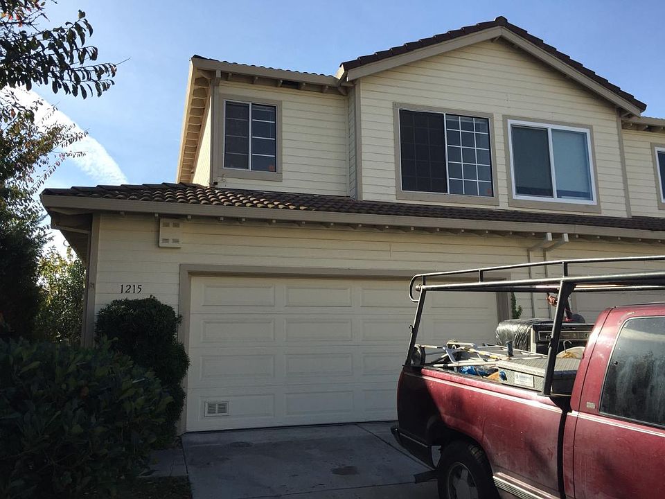 Front of hous