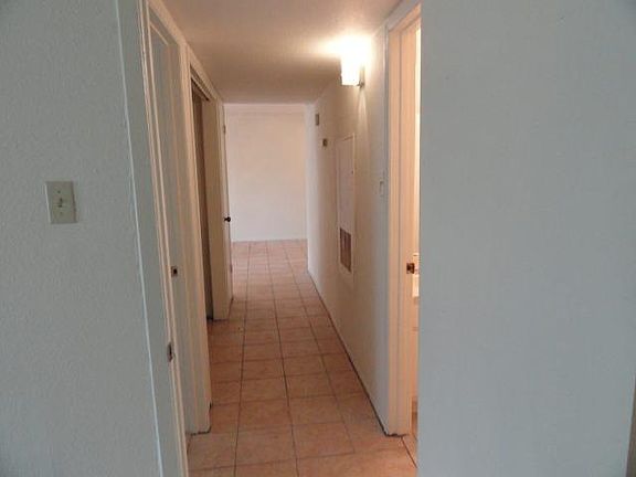 4th image of 8201 Richmond Ave APT 19
