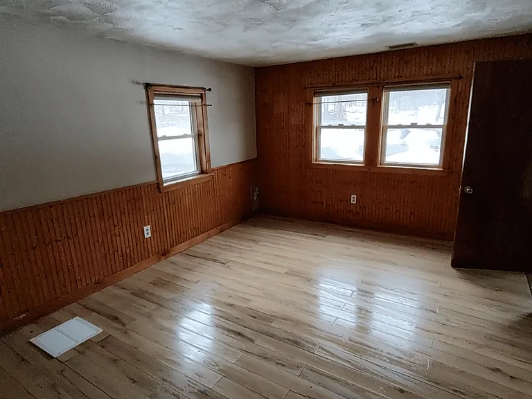 328 N Pond Rd — Photo 20