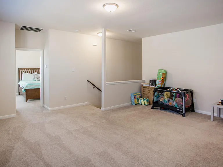 145 Pincea Pl — Photo 10