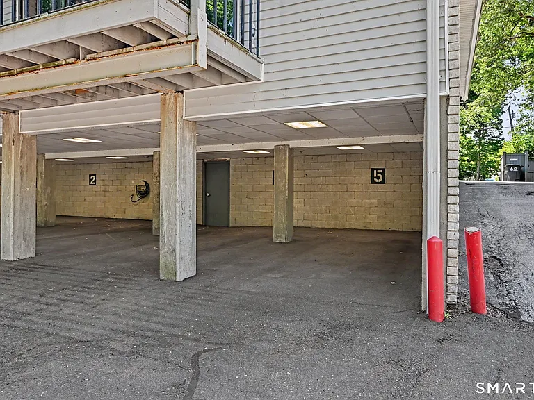 73 Riverside Ave #3A — Photo 23