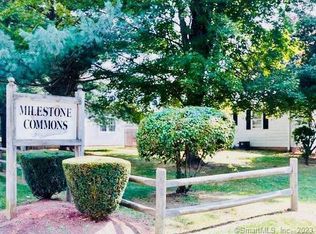 22 Allspice Ln #22, Glastonbury, CT 06033