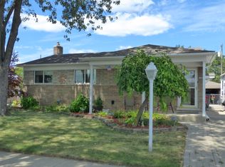 18045 Cloverdale Dr, Clinton Twp, MI