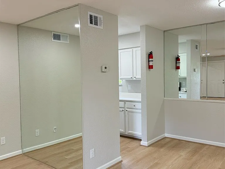 9797 Leawood Blvd #804 — Photo 16