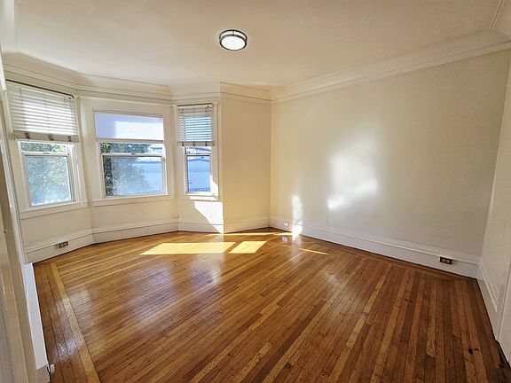 5th image of 5404 College Ave APT 1