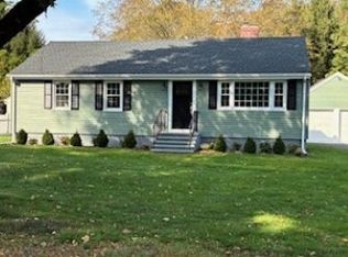 1110 Mill Hill Ter, Southport, CT 06890